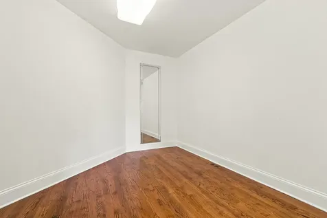5 Delphi Court Tinley Park IL 60477