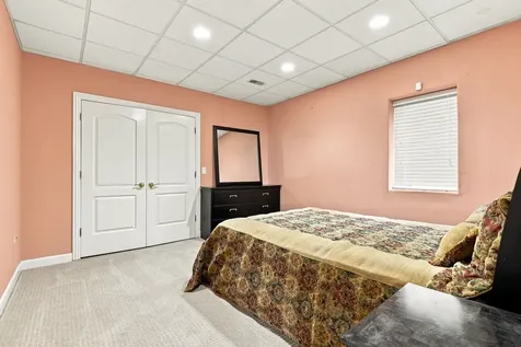 5 Delphi Court Tinley Park IL 60477