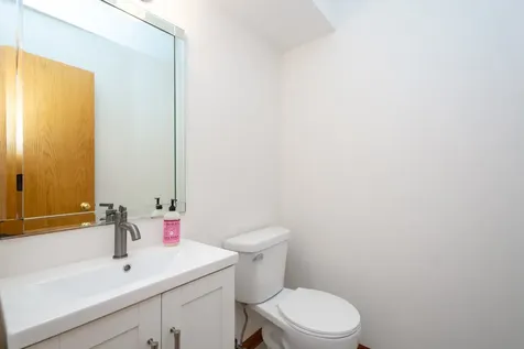 2302 English Prairie Road Spring Grove IL 60081