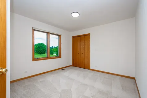 2302 English Prairie Road Spring Grove IL 60081