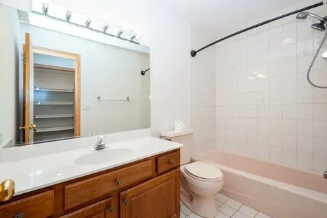 2302 English Prairie Road Spring Grove IL 60081