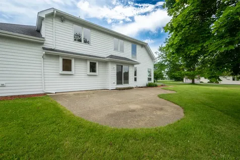 2302 English Prairie Road Spring Grove IL 60081
