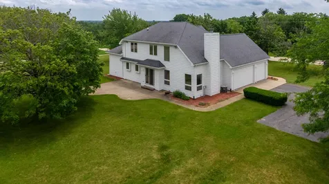 2302 English Prairie Road Spring Grove IL 60081