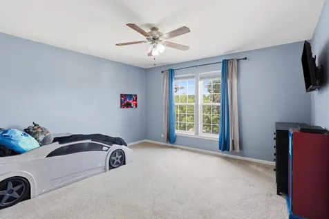 518 Wildflower Way Streamwood IL 60107