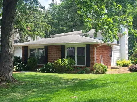 5239 Cumnor Road Downers Grove IL 60515