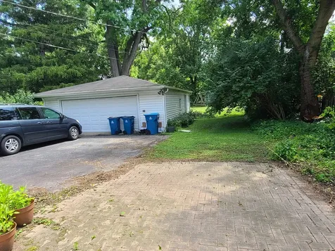 5239 Cumnor Road Downers Grove IL 60515