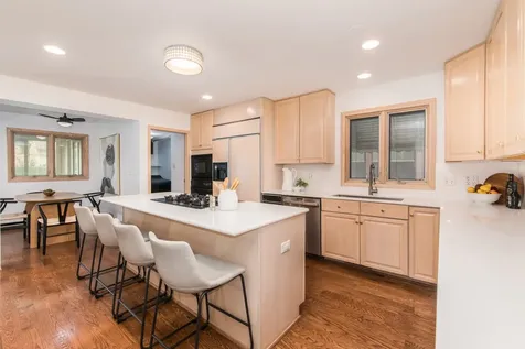 1522 Monroe Avenue River Forest IL 60305