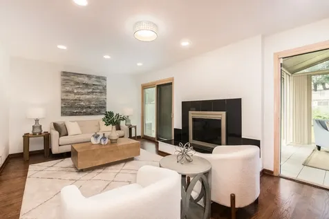 1522 Monroe Avenue River Forest IL 60305