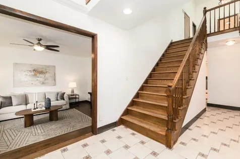 1522 Monroe Avenue River Forest IL 60305