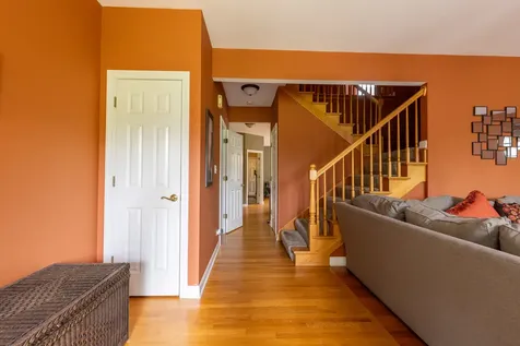 4383 Canterbury Court St. Charles IL 60174