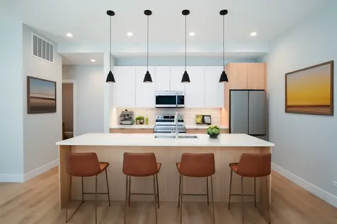 3947 West Dakin Street Chicago IL 60618