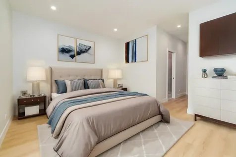 3947 West Dakin Street Chicago IL 60618