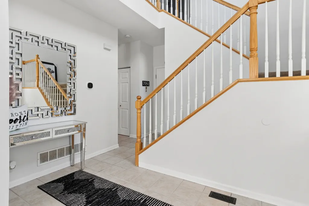 24209 Walnut Circle Plainfield IL 60585