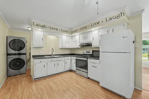 406 Northgate Drive St. Joseph IL 61873