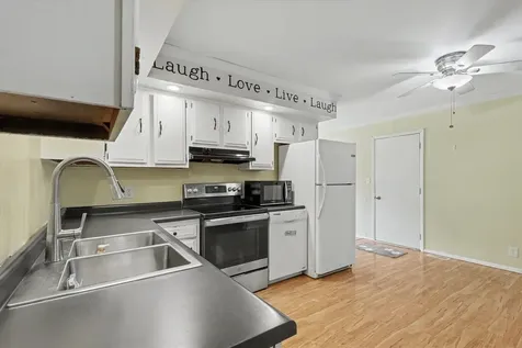 406 Northgate Drive St. Joseph IL 61873