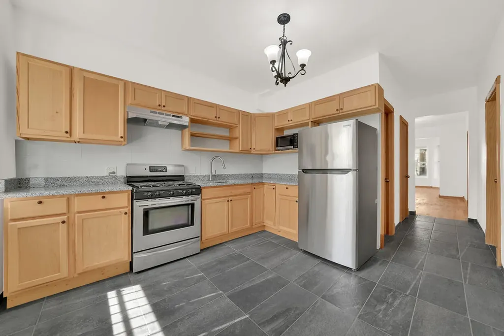 2139 South Homan Avenue Chicago IL 60623