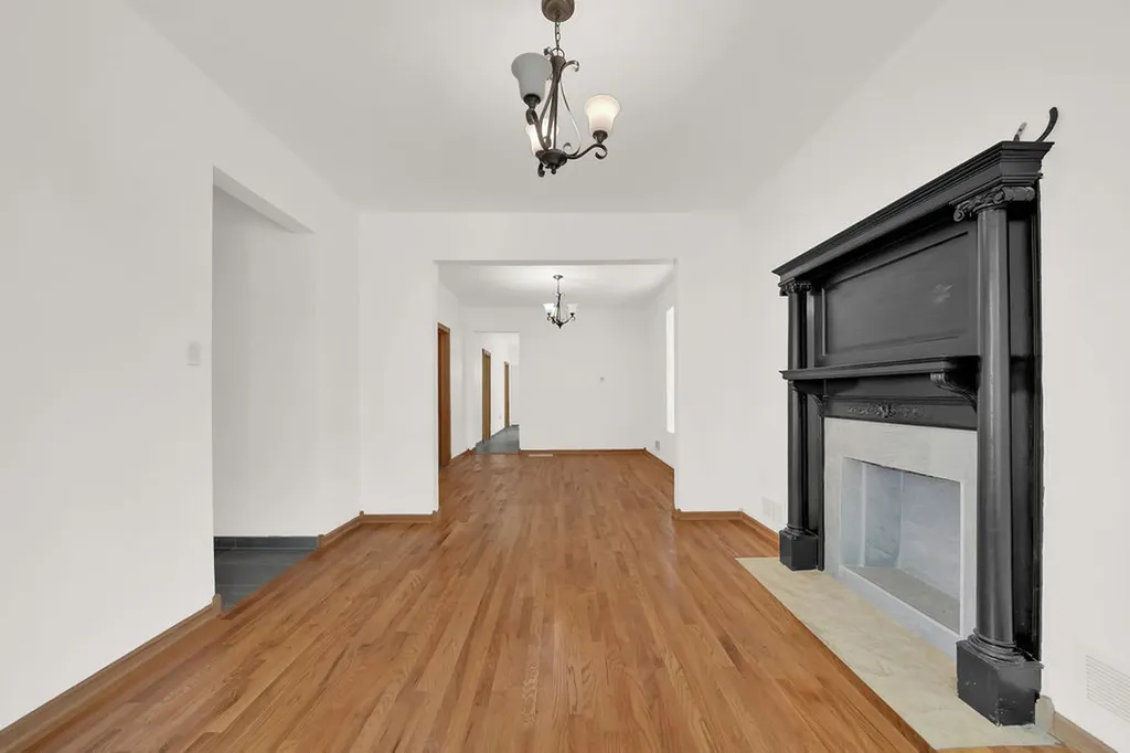 2139 South Homan Avenue Chicago IL 60623