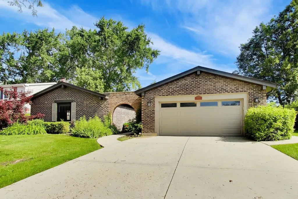 4044 Chester Drive Glenview IL 60026