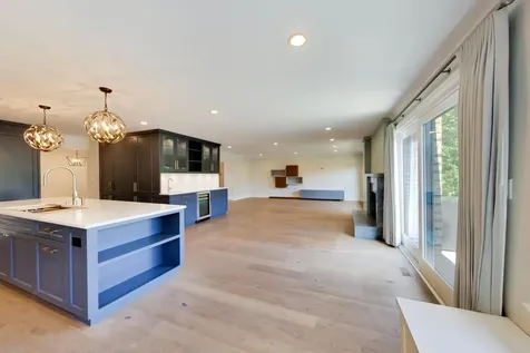 4044 Chester Drive Glenview IL 60026