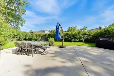 4044 Chester Drive Glenview IL 60026