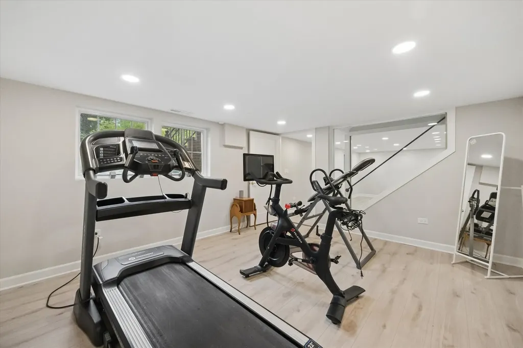 1330 Maple Avenue Downers Grove IL 60515