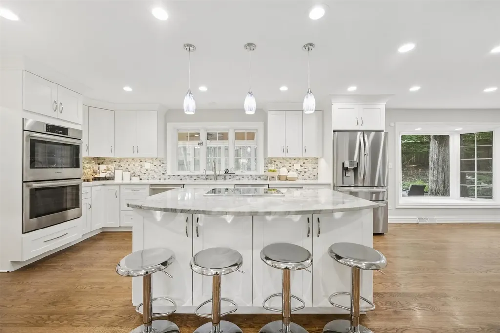 1330 Maple Avenue Downers Grove IL 60515
