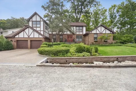 1330 Maple Avenue Downers Grove IL 60515