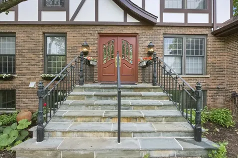 1330 Maple Avenue Downers Grove IL 60515