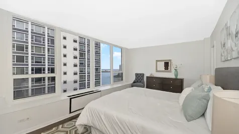 1313 North Ritchie Court Chicago IL 60610