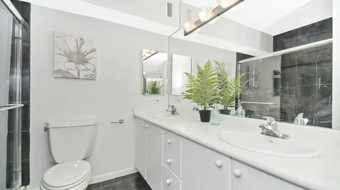1313 North Ritchie Court Chicago IL 60610