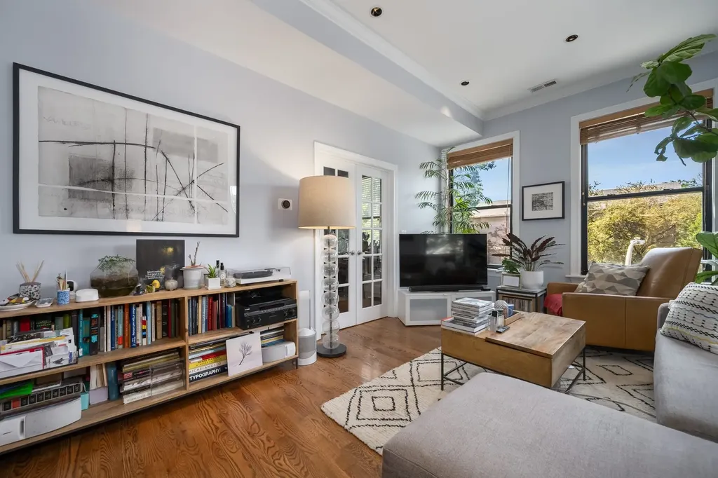 1658 West Wabansia Avenue Chicago IL 60622