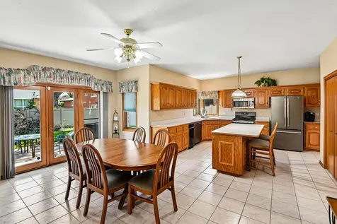 9237 Kedvale Avenue Oak Lawn IL 60453