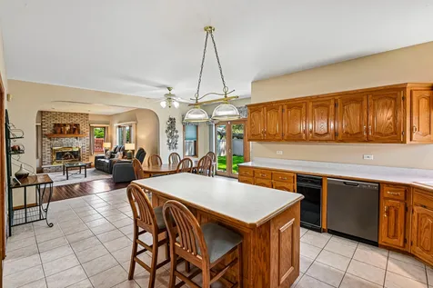 9237 Kedvale Avenue Oak Lawn IL 60453