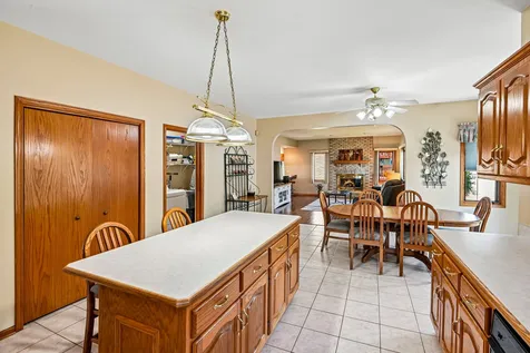 9237 Kedvale Avenue Oak Lawn IL 60453