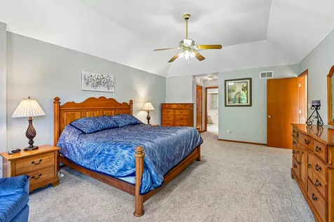 9237 Kedvale Avenue Oak Lawn IL 60453