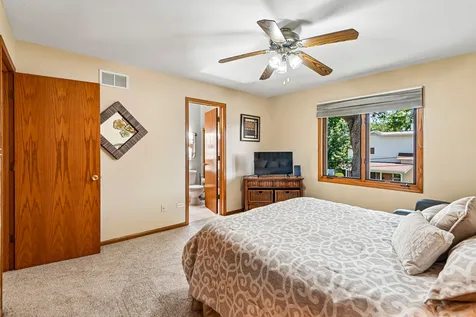 9237 Kedvale Avenue Oak Lawn IL 60453