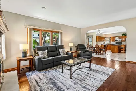 9237 Kedvale Avenue Oak Lawn IL 60453