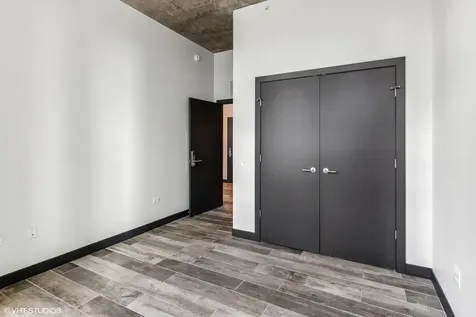 171 North Aberdeen Street Chicago IL 60607