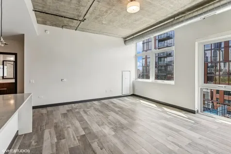 171 North Aberdeen Street Chicago IL 60607