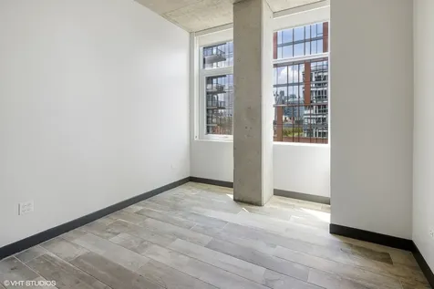 171 North Aberdeen Street Chicago IL 60607