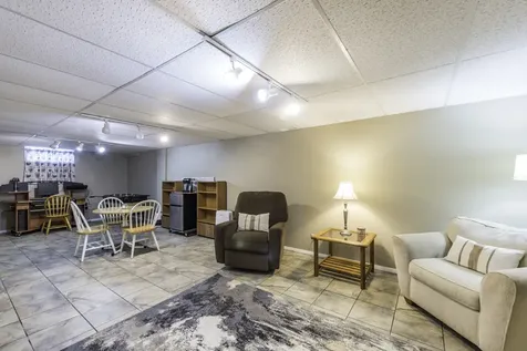 3315 Emmaus Avenue Zion IL 60099