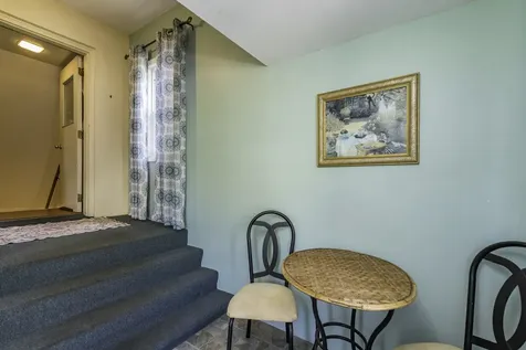 3315 Emmaus Avenue Zion IL 60099