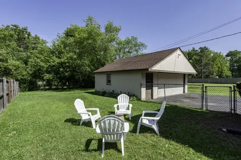 3315 Emmaus Avenue Zion IL 60099