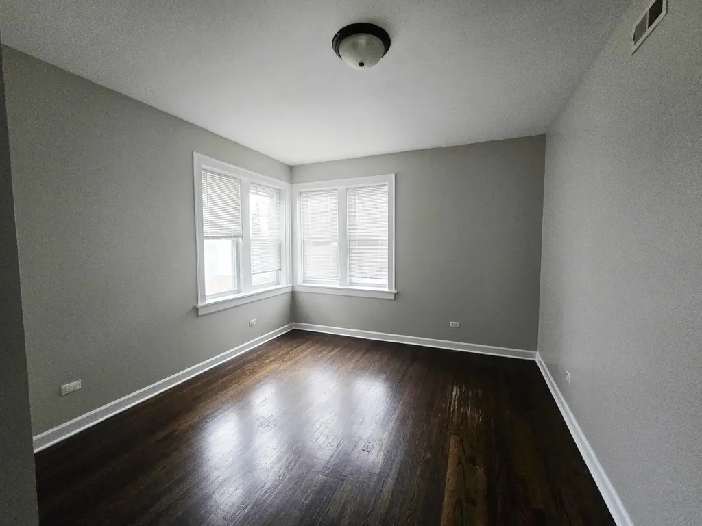 6730 South Merrill Avenue Chicago IL 60649