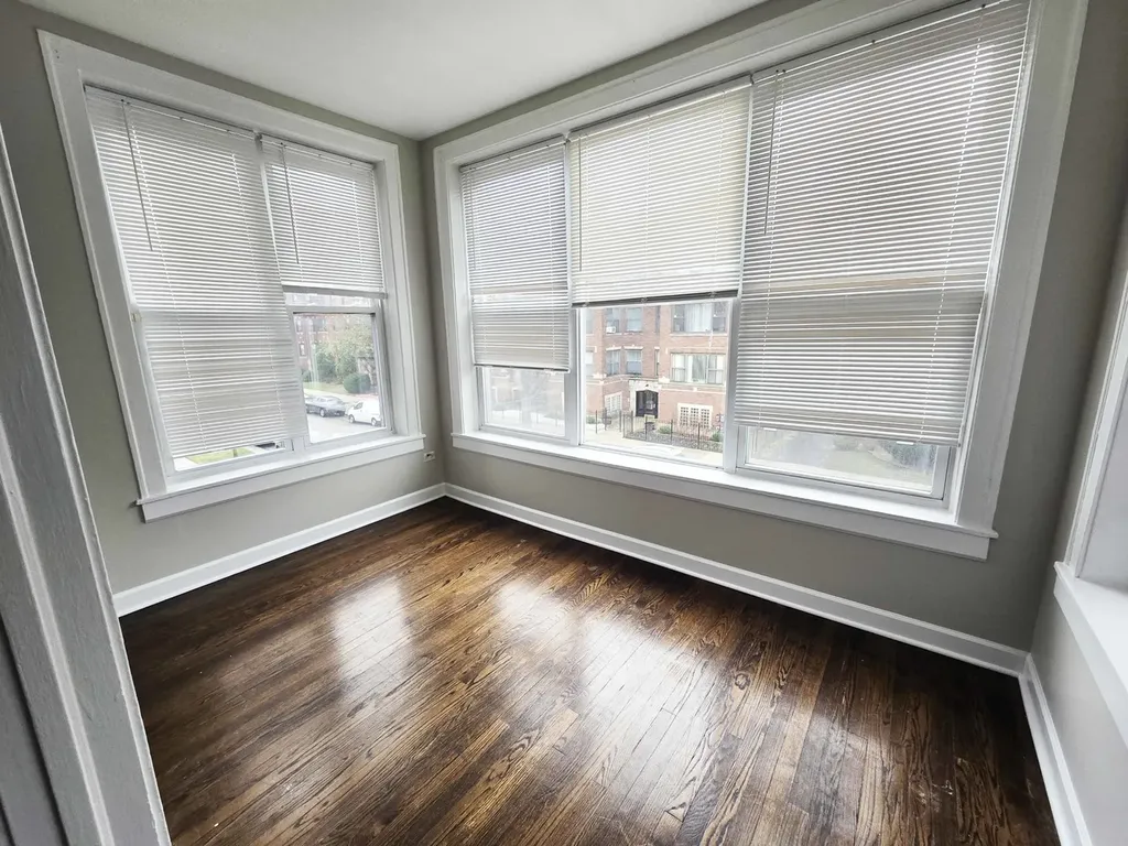 6730 South Merrill Avenue Chicago IL 60649