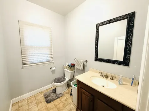 411 West Washington Street Hoopeston IL 60942