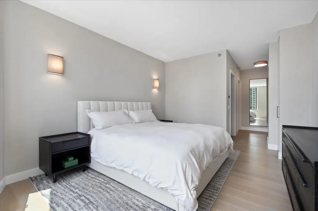 501 North Clinton Street Chicago IL 60654