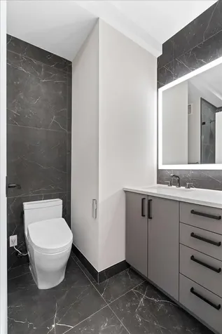 501 North Clinton Street Chicago IL 60654