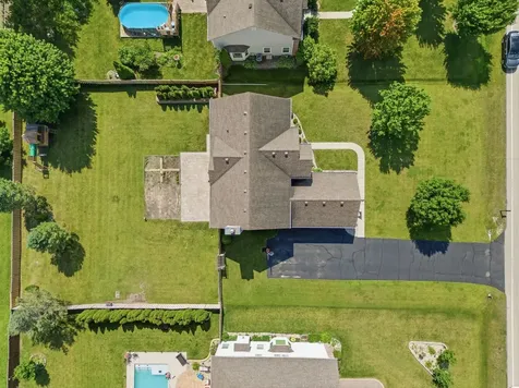 2457 Bryn Mawr Lane Crystal Lake IL 60014