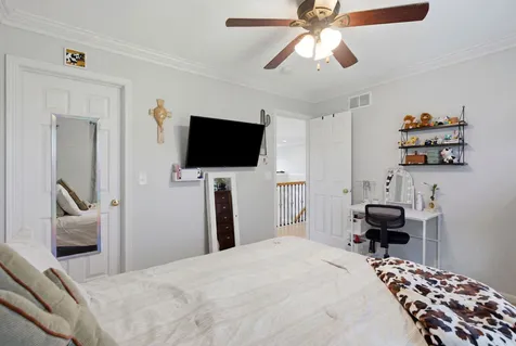 2457 Bryn Mawr Lane Crystal Lake IL 60014
